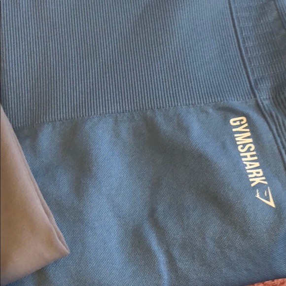 Gymshark bundle!! - Picture 5 of 7